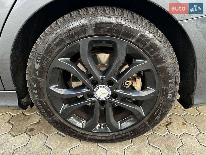 Седан Mercedes-Benz C-Class 2015 в Киеве фото 10 Седан Mercedes-Benz C-Class 2015 в Киеве
