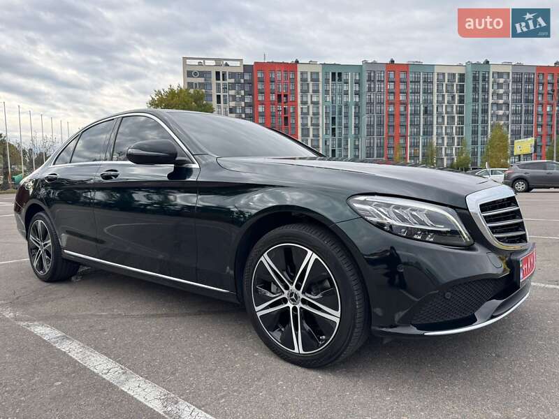 Седан Mercedes-Benz C-Class 2019 в Києві фото 3 Седан Mercedes-Benz C-Class 2019 в Києві
