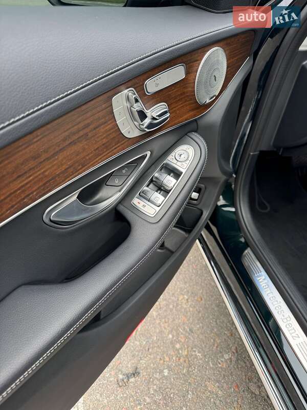 Седан Mercedes-Benz C-Class 2019 в Києві фото 42 Седан Mercedes-Benz C-Class 2019 в Києві