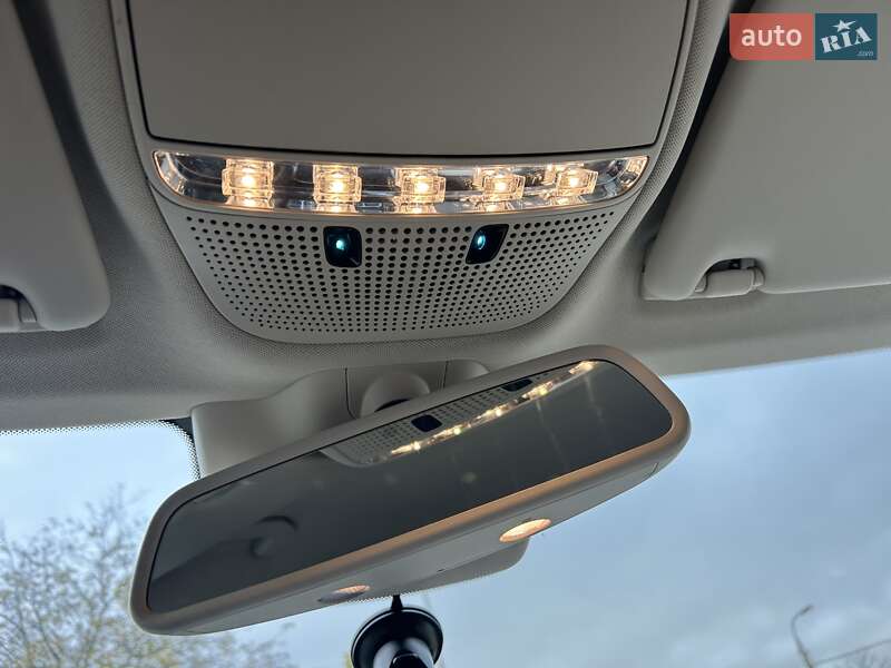 Седан Mercedes-Benz C-Class 2018 в Виннице фото 27 Седан Mercedes-Benz C-Class 2018 в Виннице