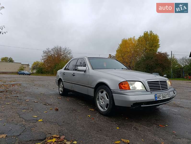 Седан Mercedes-Benz C-Class 1995 в Жмеринке фото 34 Седан Mercedes-Benz C-Class 1995 в Жмеринке