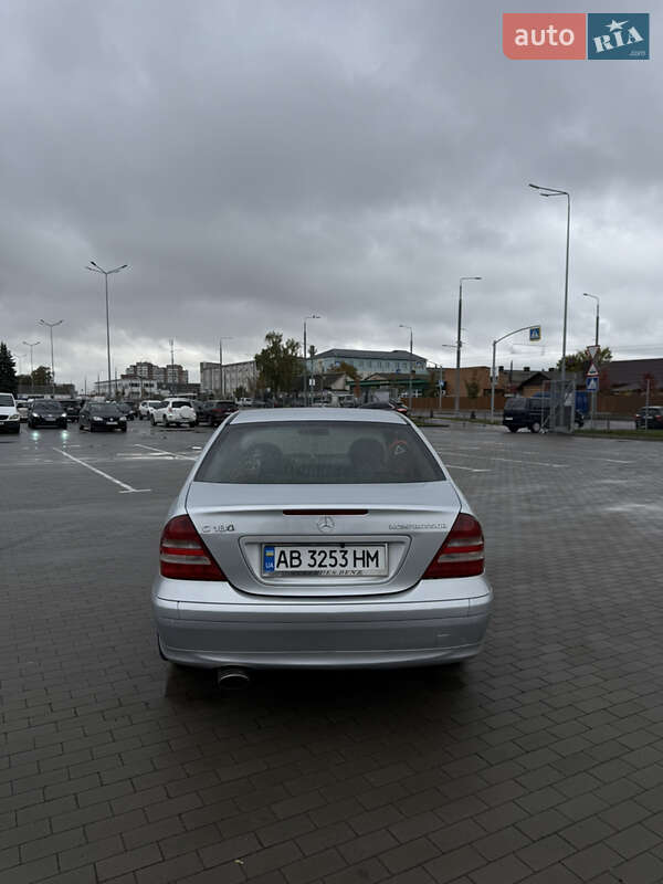 Седан Mercedes-Benz C-Class 2007 в Виннице