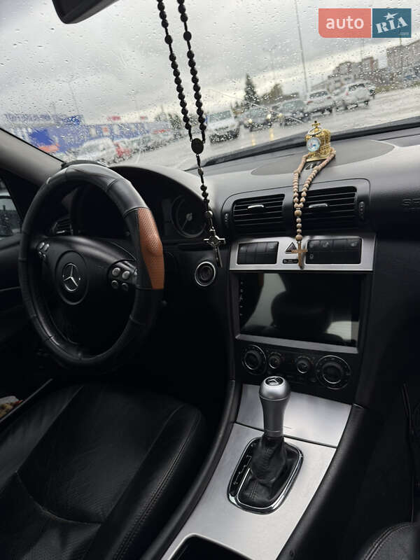 Седан Mercedes-Benz C-Class 2007 в Виннице