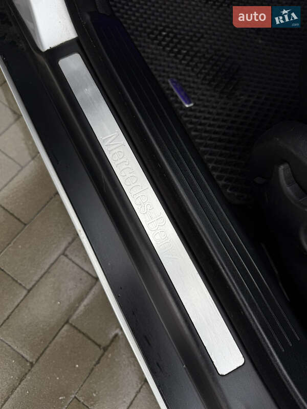 Седан Mercedes-Benz C-Class 2007 в Виннице