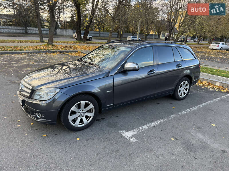 Універсал Mercedes-Benz C-Class 2008 в Львові фото 3 Універсал Mercedes-Benz C-Class 2008 в Львові