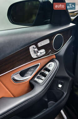 Седан Mercedes-Benz C-Class 2019 в 
