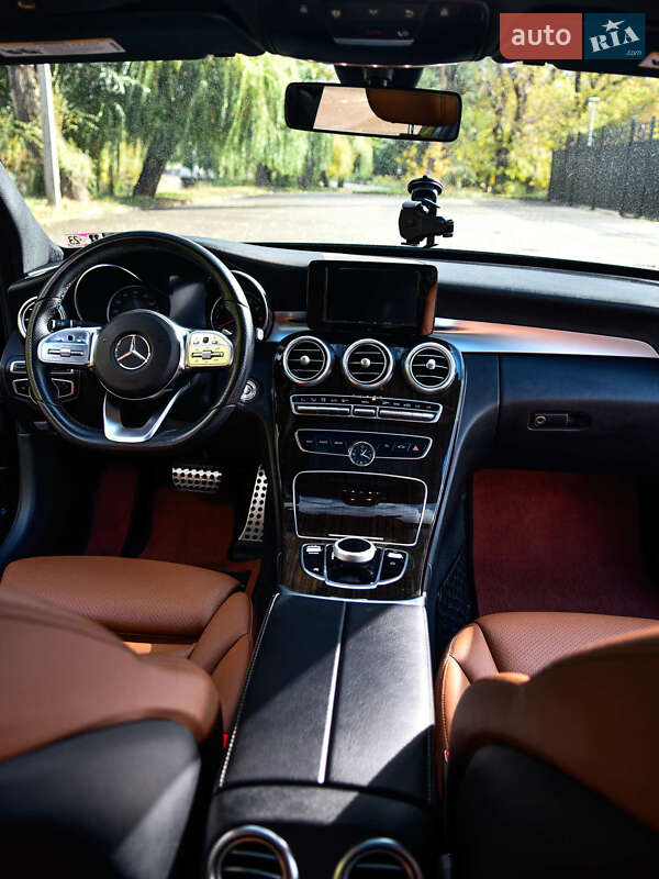 Седан Mercedes-Benz C-Class 2019 в Кривому Розі фото 46 Седан Mercedes-Benz C-Class 2019 в Кривому Розі
