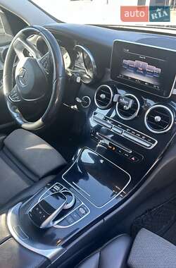Універсал Mercedes-Benz C-Class 2015 в 