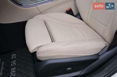 Седан Mercedes-Benz C-Class 2019 в 