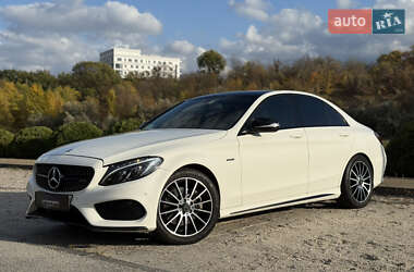Седан Mercedes-Benz C-Class 2015 в Дніпрі