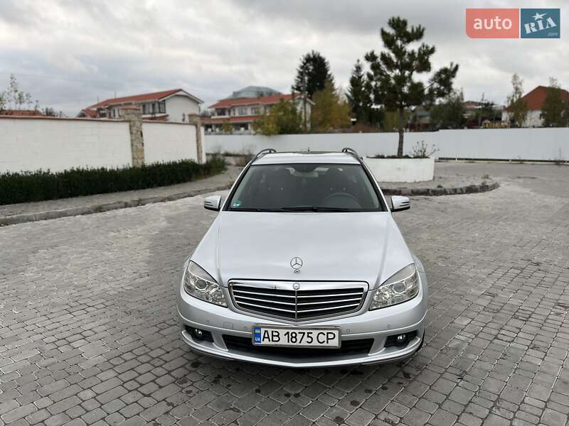 Универсал Mercedes-Benz C-Class 2011 в Виннице