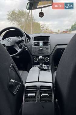 Универсал Mercedes-Benz C-Class 2011 в 