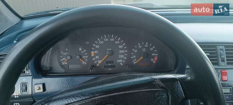 Седан Mercedes-Benz C-Class 1994 в Черновцах фото 11 Седан Mercedes-Benz C-Class 1994 в Черновцах