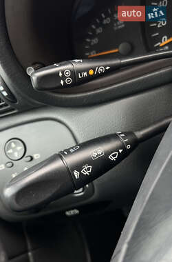 Купе Mercedes-Benz C-Class 2004 в 