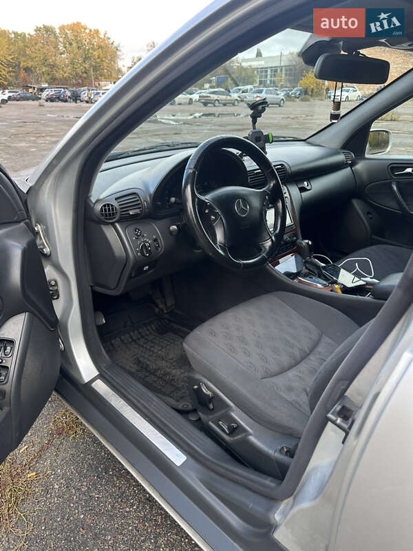 Седан Mercedes-Benz C-Class 2002 в Чернигове фото 7 Седан Mercedes-Benz C-Class 2002 в Чернигове