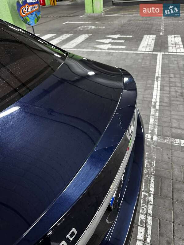 Седан Mercedes-Benz C-Class 2016 в Києві фото 16 Седан Mercedes-Benz C-Class 2016 в Києві