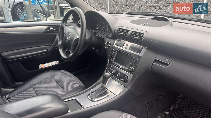 Универсал Mercedes-Benz C-Class 2007 в Житомире