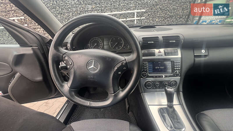 Универсал Mercedes-Benz C-Class 2007 в Житомире
