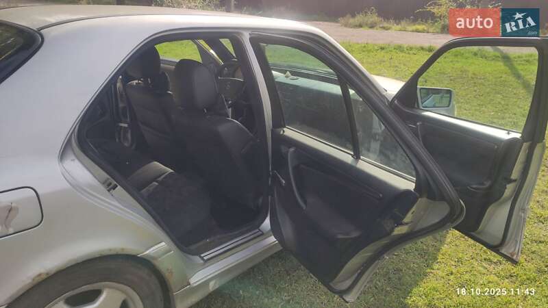 Седан Mercedes-Benz C-Class 1999 в Кривом Роге фото 14 Седан Mercedes-Benz C-Class 1999 в Кривом Роге