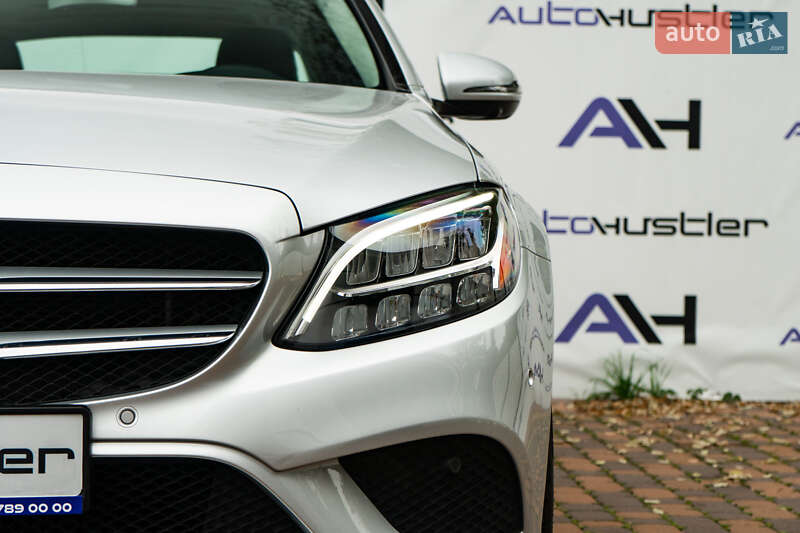 Седан Mercedes-Benz C-Class 2019 в Києві фото 19 Седан Mercedes-Benz C-Class 2019 в Києві