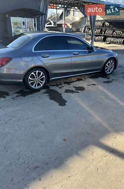 Седан Mercedes-Benz C-Class 2017 в 