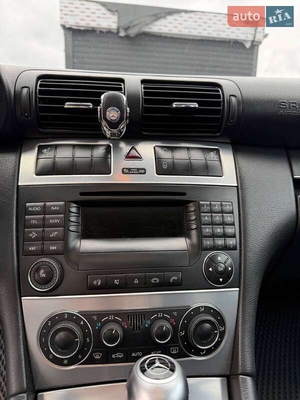 Универсал Mercedes-Benz C-Class 2004 в Черкассах