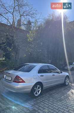 Седан Mercedes-Benz C-Class 2003 в 