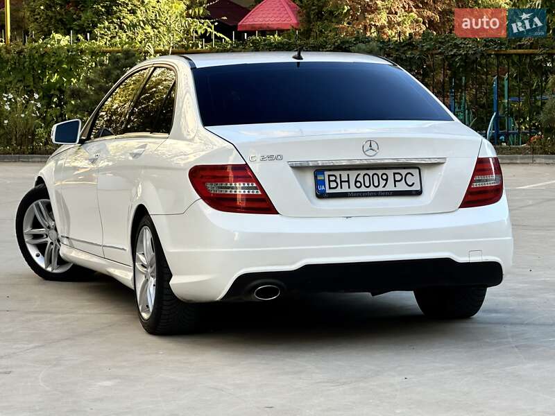 Седан Mercedes-Benz C-Class 2012 в Одесі