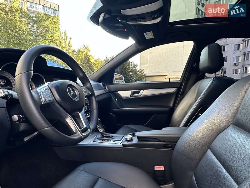 Седан Mercedes-Benz C-Class 2012 в Одесі