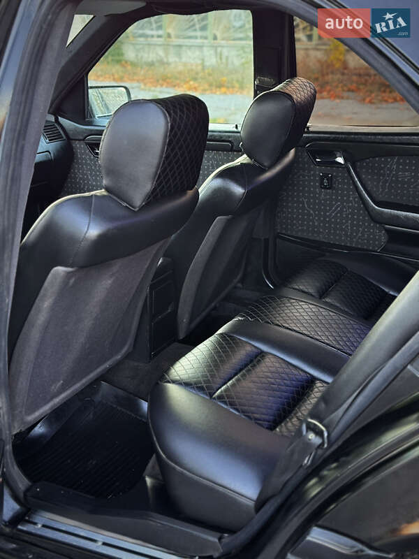 Седан Mercedes-Benz C-Class 1995 в Казатине фото 12 Седан Mercedes-Benz C-Class 1995 в Казатине