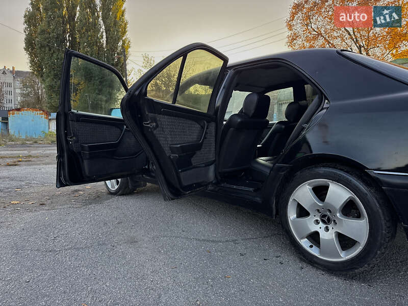 Седан Mercedes-Benz C-Class 1995 в Казатине фото 16 Седан Mercedes-Benz C-Class 1995 в Казатине