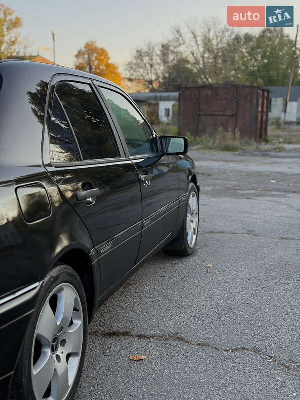 Седан Mercedes-Benz C-Class 1995 в Казатине фото 22 Седан Mercedes-Benz C-Class 1995 в Казатине