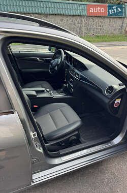 Универсал Mercedes-Benz C-Class 2011 в 