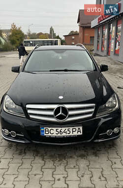 Універсал Mercedes-Benz C-Class 2012 в Мізочі