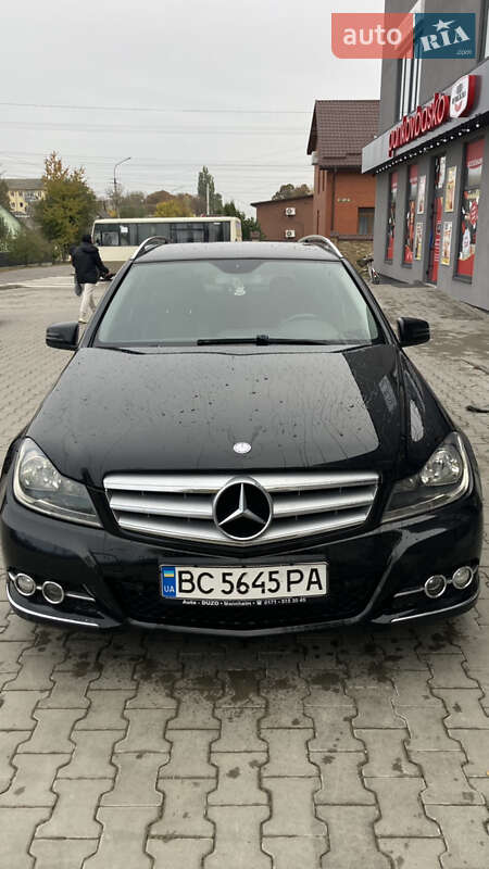 Mercedes-Benz C-Class 2012