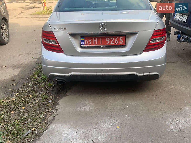 Седан Mercedes-Benz C-Class 2013 в Луцке фото 6 Седан Mercedes-Benz C-Class 2013 в Луцке