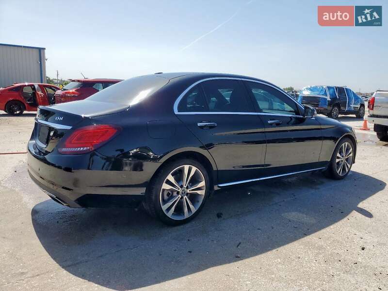 Седан Mercedes-Benz C-Class 2019 в Львові