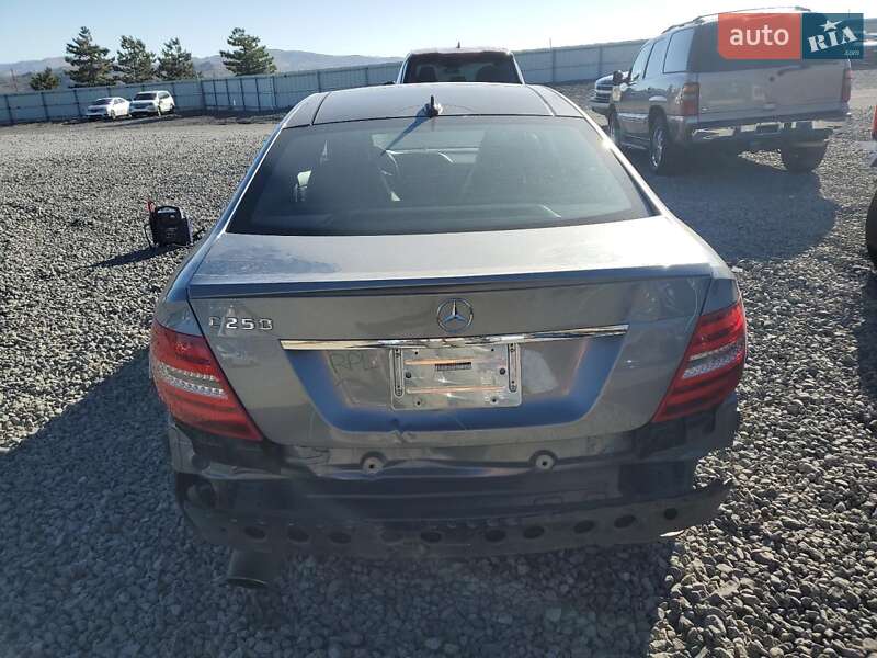 Купе Mercedes-Benz C-Class 2012 в Львове