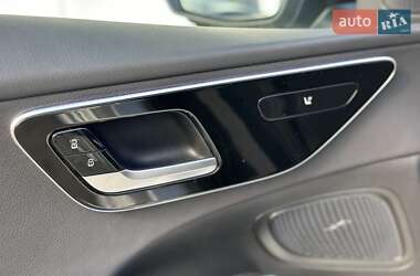 Универсал Mercedes-Benz C-Class 2023 в 