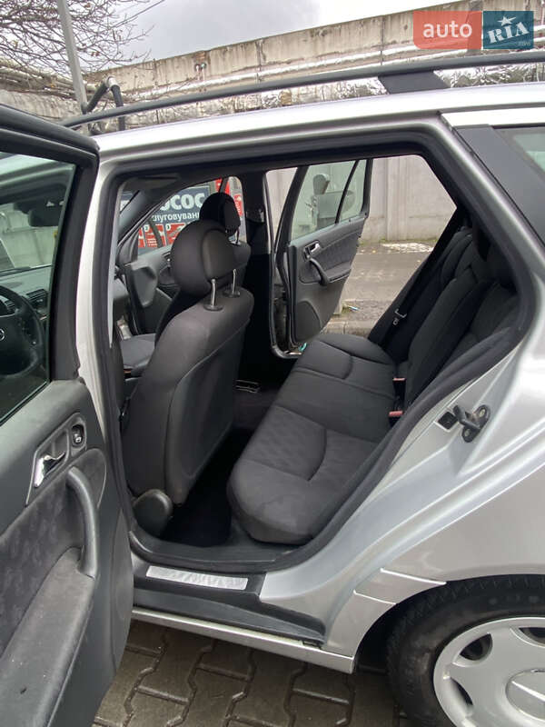 Универсал Mercedes-Benz C-Class 2003 в Житомире фото 7 Универсал Mercedes-Benz C-Class 2003 в Житомире