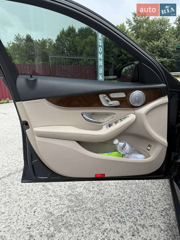 Седан Mercedes-Benz C-Class 2015 в Киеве фото 34 Седан Mercedes-Benz C-Class 2015 в Киеве
