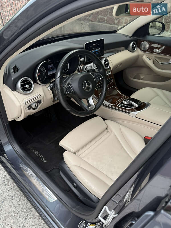 Седан Mercedes-Benz C-Class 2015 в Киеве фото 38 Седан Mercedes-Benz C-Class 2015 в Киеве