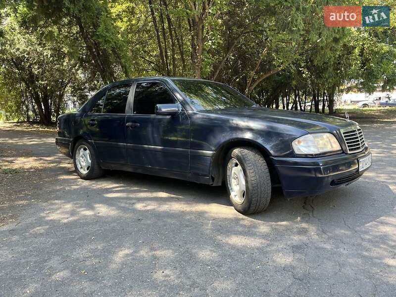 Седан Mercedes-Benz C-Class 1994 в Кам'янському фото 7 Седан Mercedes-Benz C-Class 1994 в Кам'янському