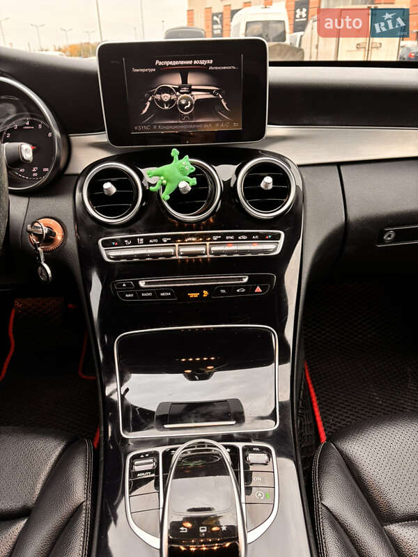 Седан Mercedes-Benz C-Class 2015 в Львове фото 25 Седан Mercedes-Benz C-Class 2015 в Львове