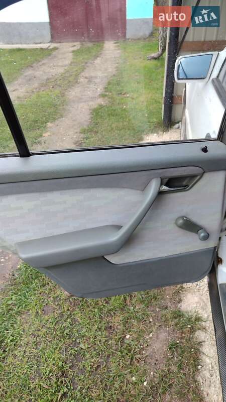 Седан Mercedes-Benz C-Class 1995 в Тернополе фото 8 Седан Mercedes-Benz C-Class 1995 в Тернополе