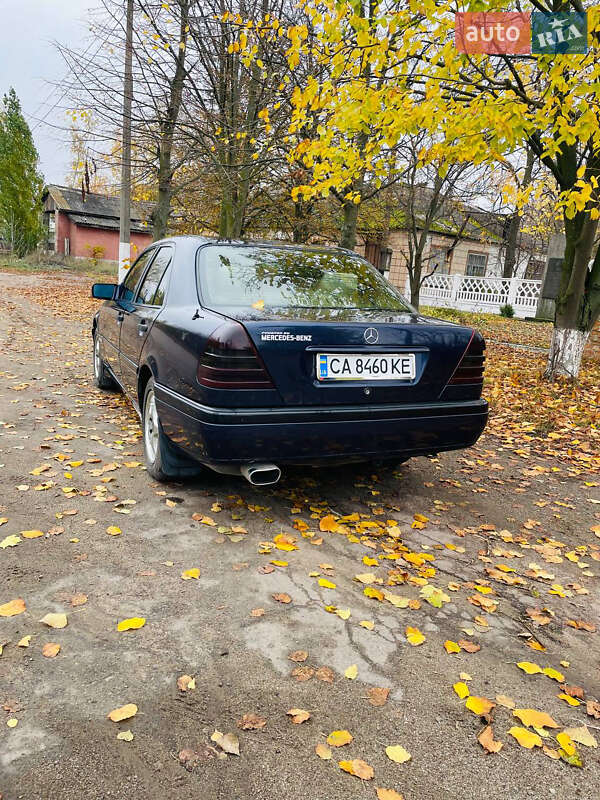 Седан Mercedes-Benz C-Class 1995 в Малій Висці фото 8 Седан Mercedes-Benz C-Class 1995 в Малій Висці