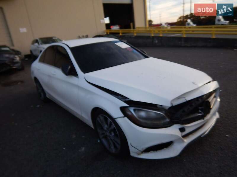 Седан Mercedes-Benz C-Class 2015 в Луцьку