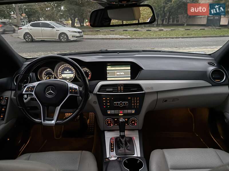 Седан Mercedes-Benz C-Class 2014 в Одессе фото 68 Седан Mercedes-Benz C-Class 2014 в Одессе