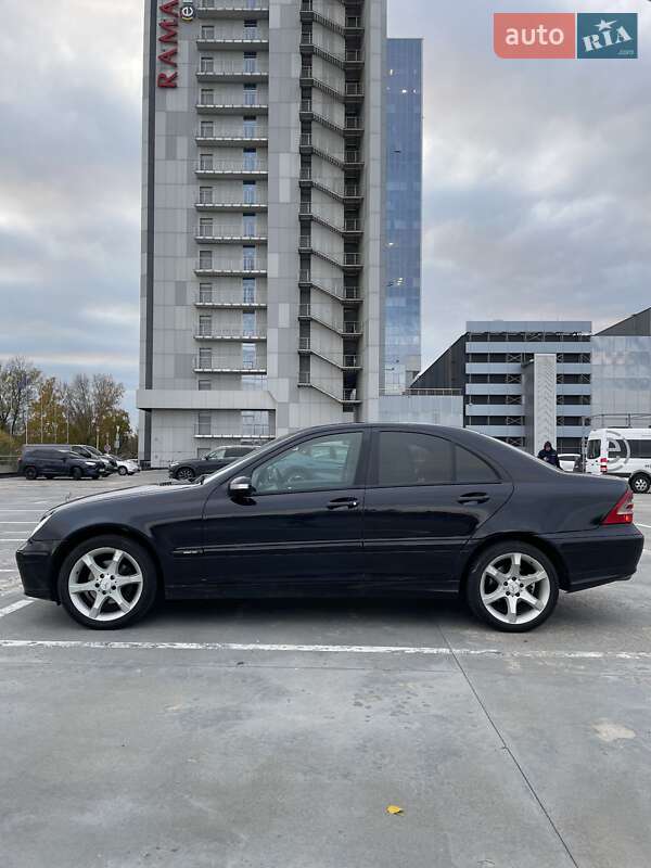 Седан Mercedes-Benz C-Class 2006 в Києві фото 10 Седан Mercedes-Benz C-Class 2006 в Києві