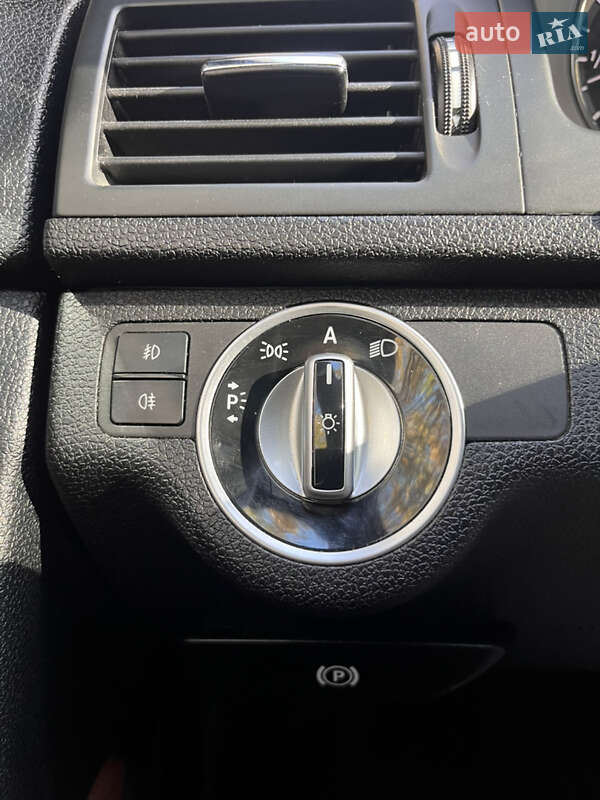 Седан Mercedes-Benz C-Class 2010 в Вінниці фото 6 Седан Mercedes-Benz C-Class 2010 в Вінниці